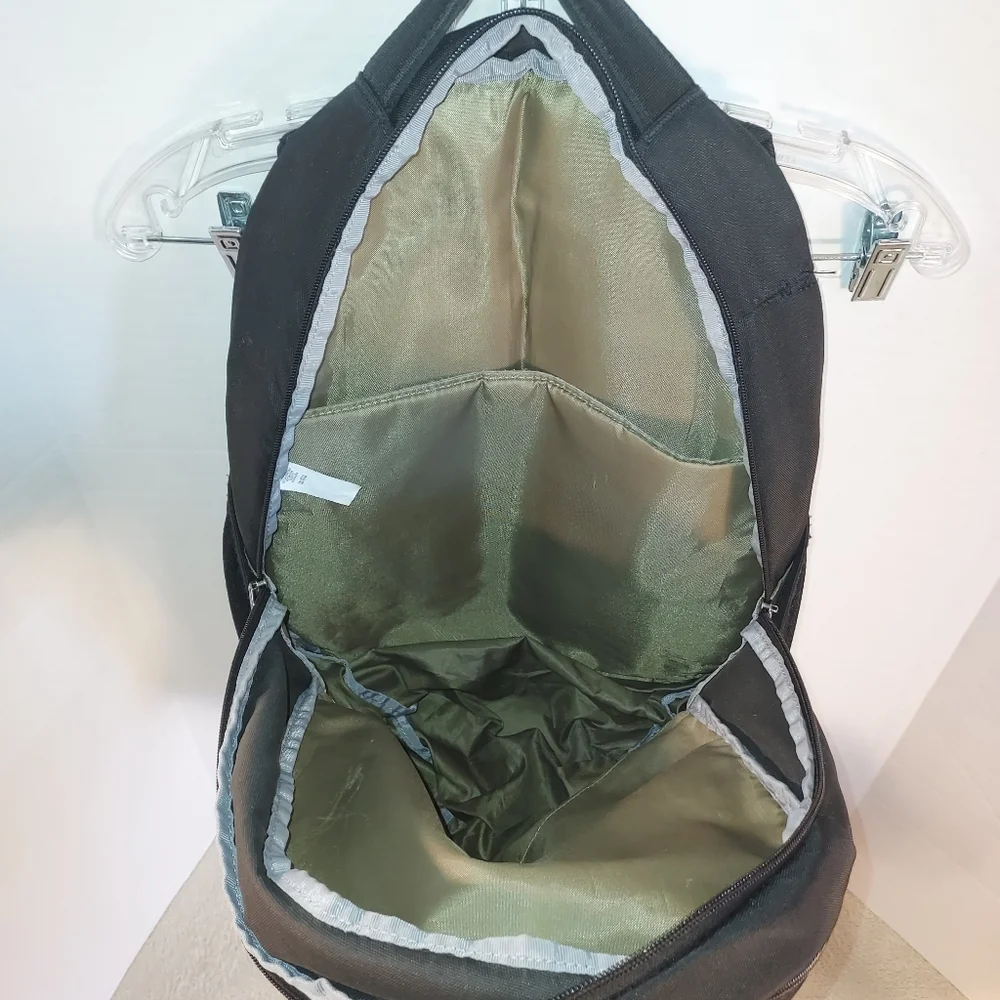 Under Armour Hustle 4.0 Camo Backpack.